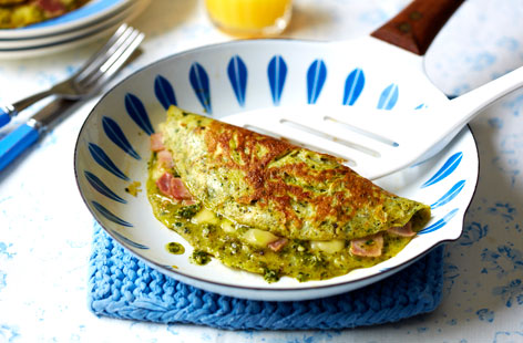 Add a little green to your breakfast favourite with this easy green eggs and ham dish, it makes a speedy and satisfying brunch