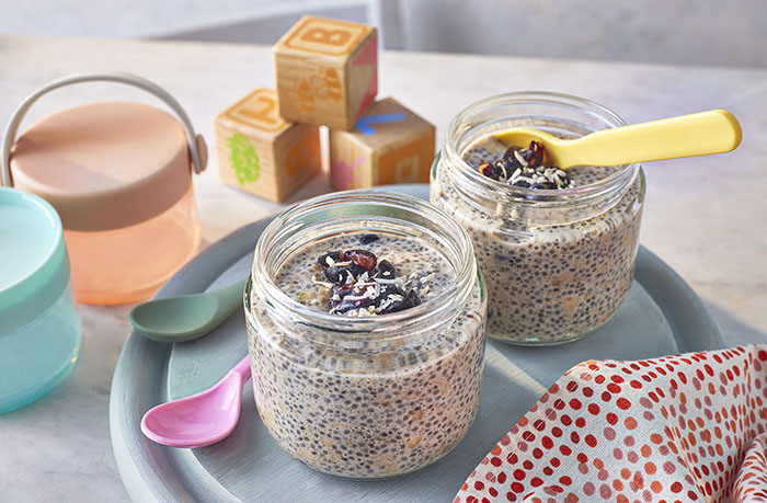 Banana and blueberry chia pots recipe