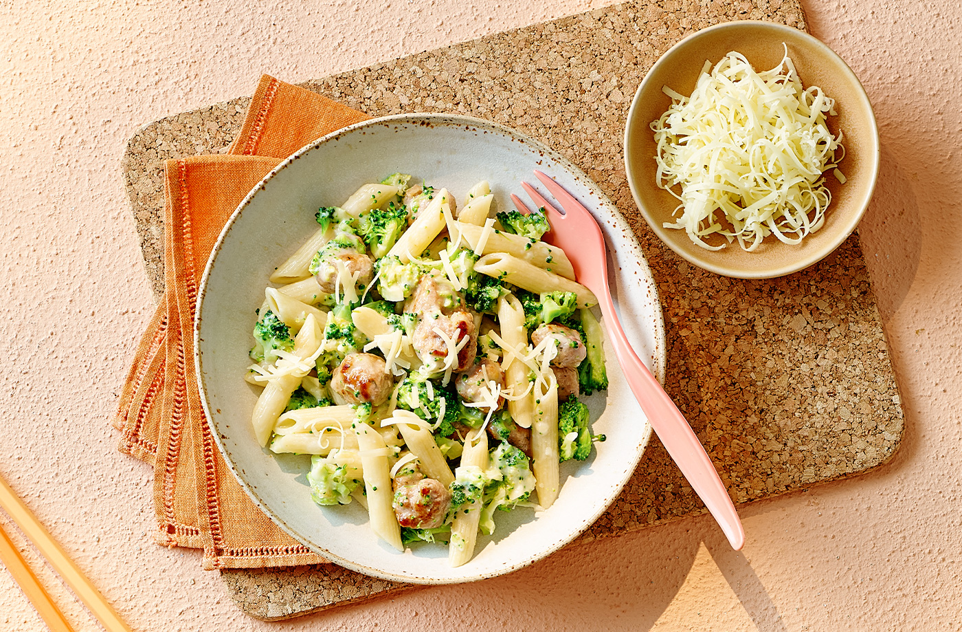 Creamy broccoli and sausage pasta recipe