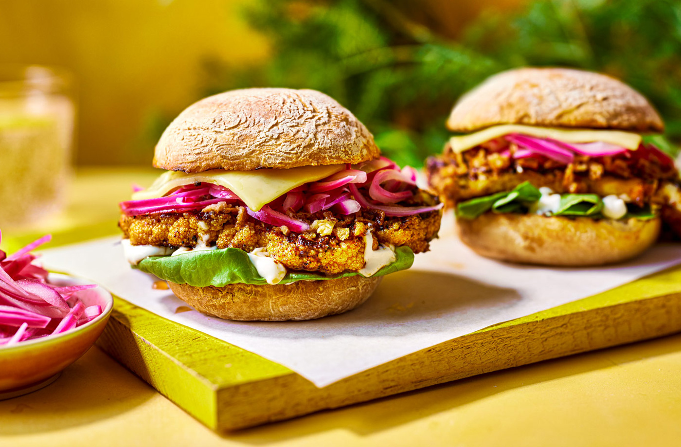 Barbecue cauliflower cheeseburger recipe