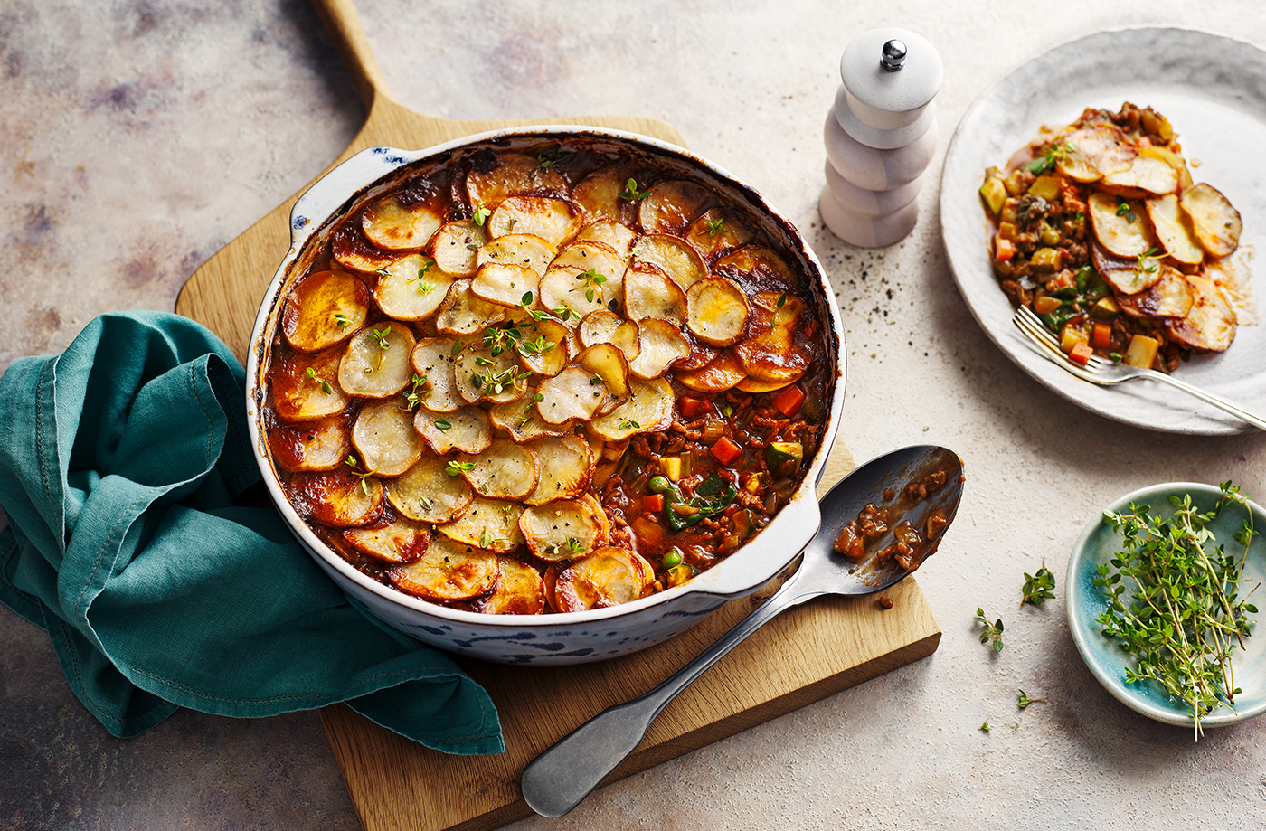Spring beef and vegetable hotpot recipe