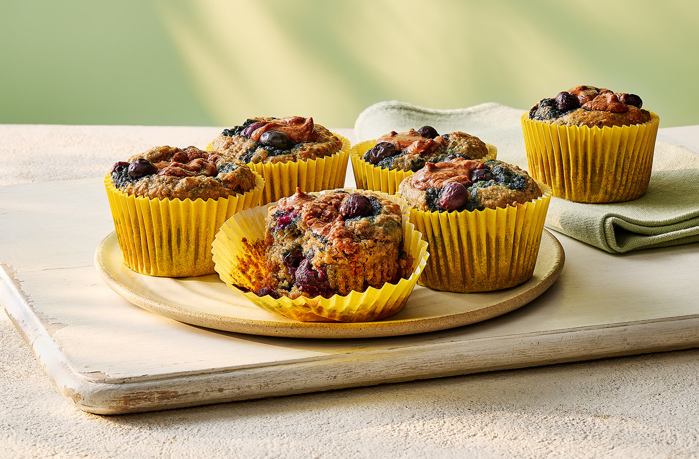 Blueberry, almond and chia muffins recipe