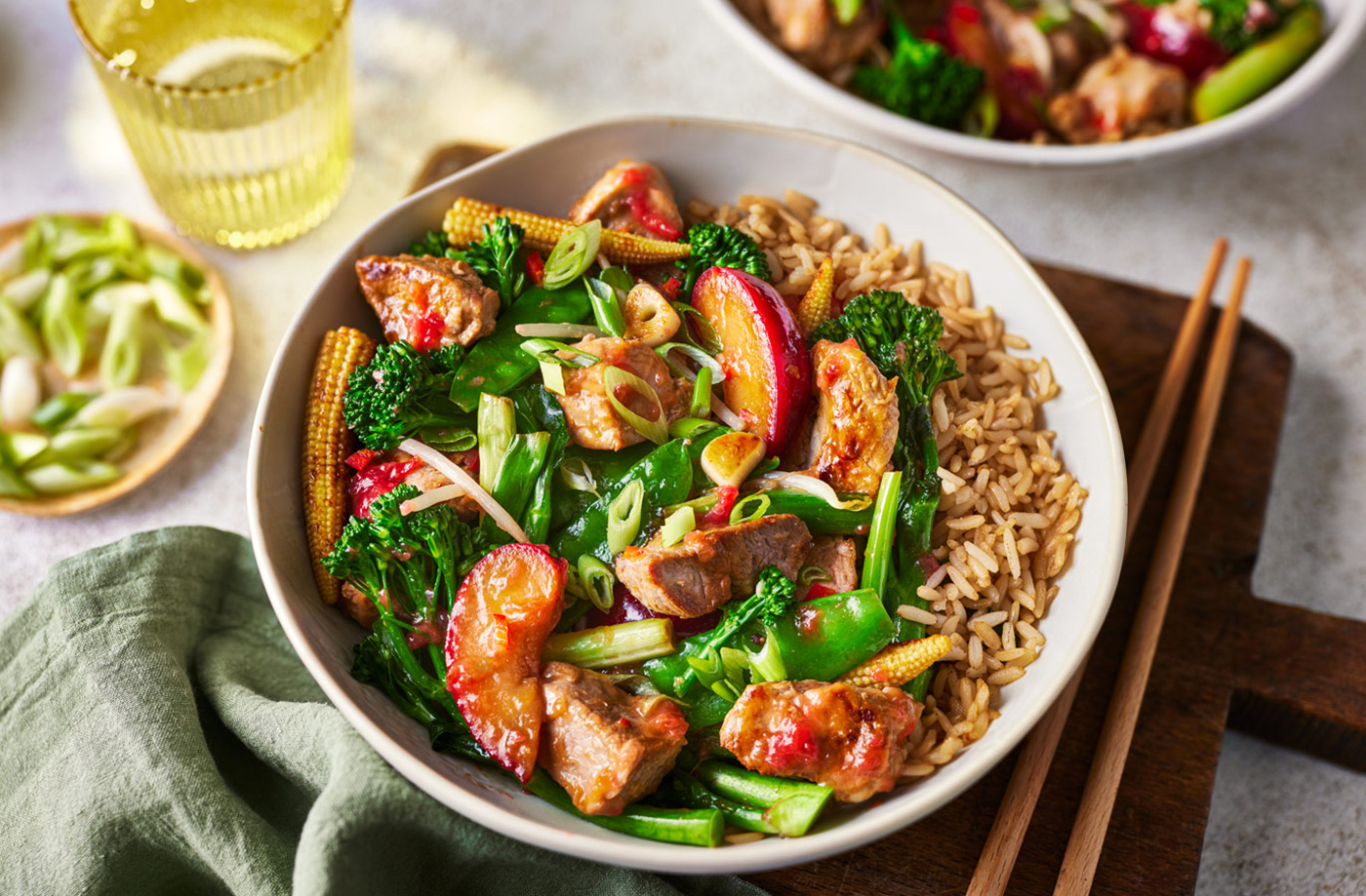 Chinese plum pork stir-fry recipe