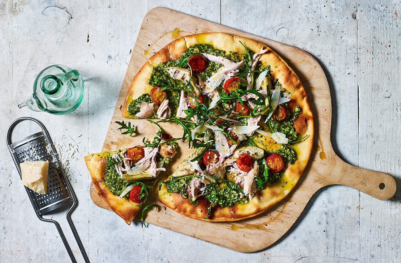 Chicken and pesto pizzas recipe