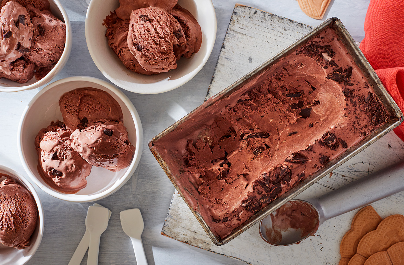 No-churn chocolate ice cream  recipe