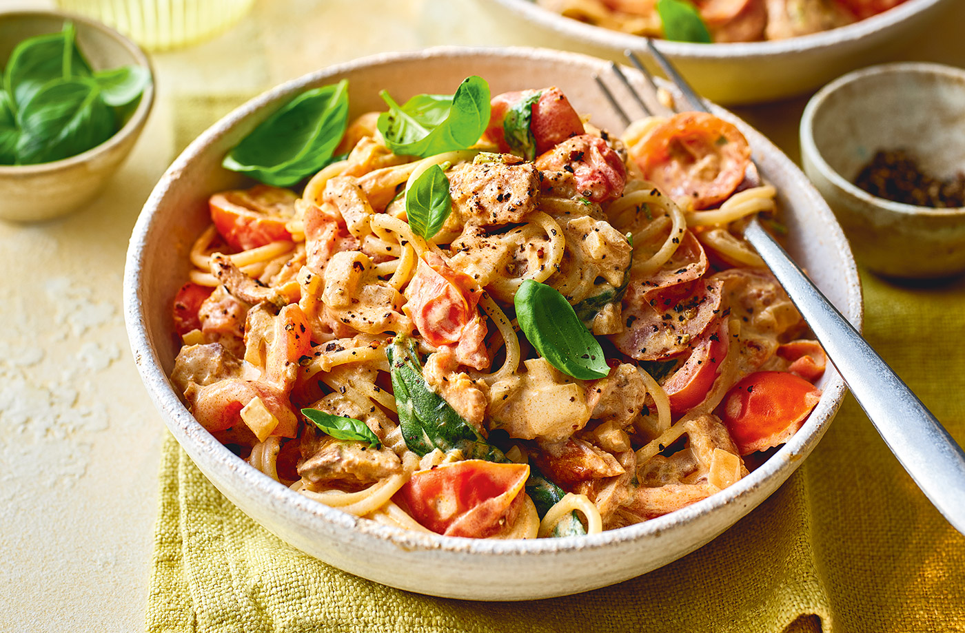 Creamy tomato and sardine pasta recipe