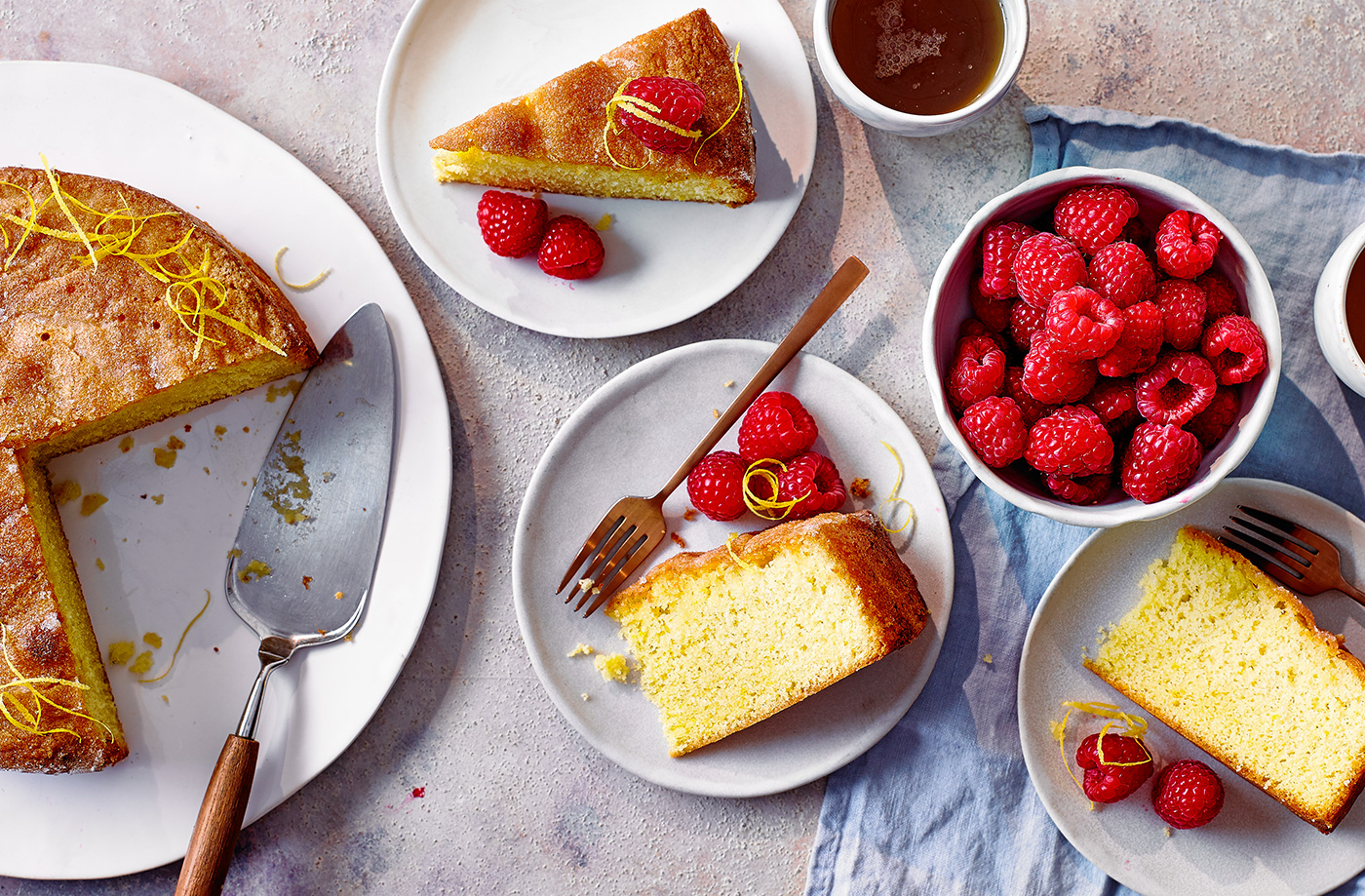 Dairy-free lemon drizzle cake recipe