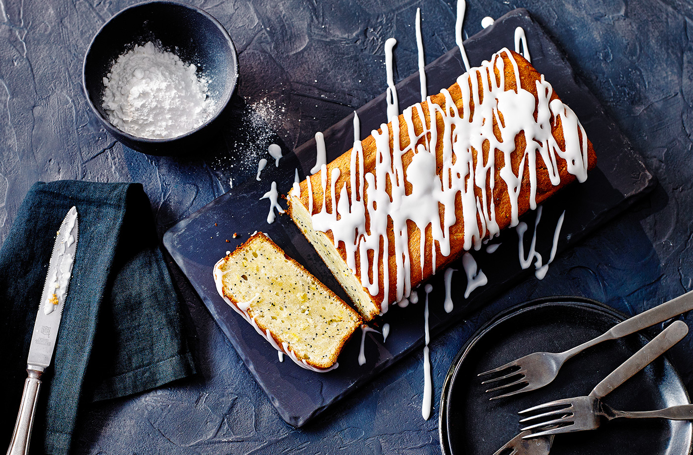 Gluten-free lemon drizzle cake recipe