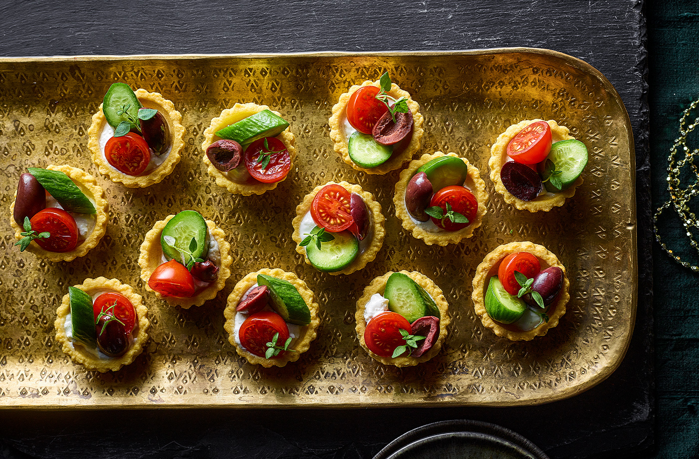Greek salad tartlets recipe