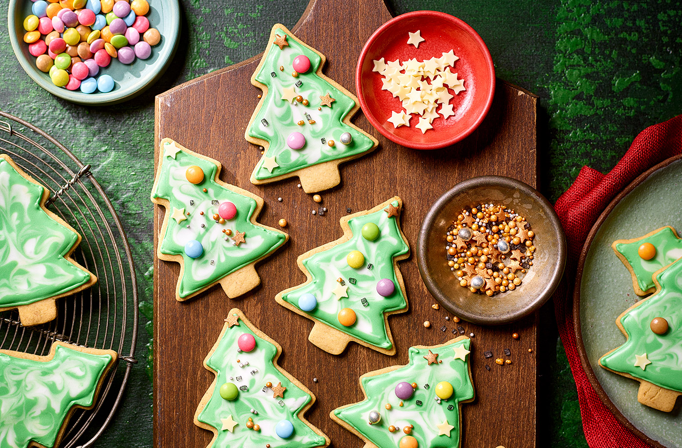 Iced Christmas tree biscuits recipe