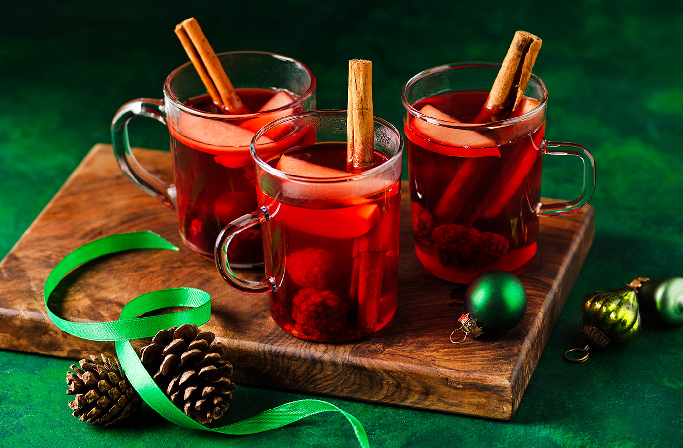 Mulled festive berry cider recipe