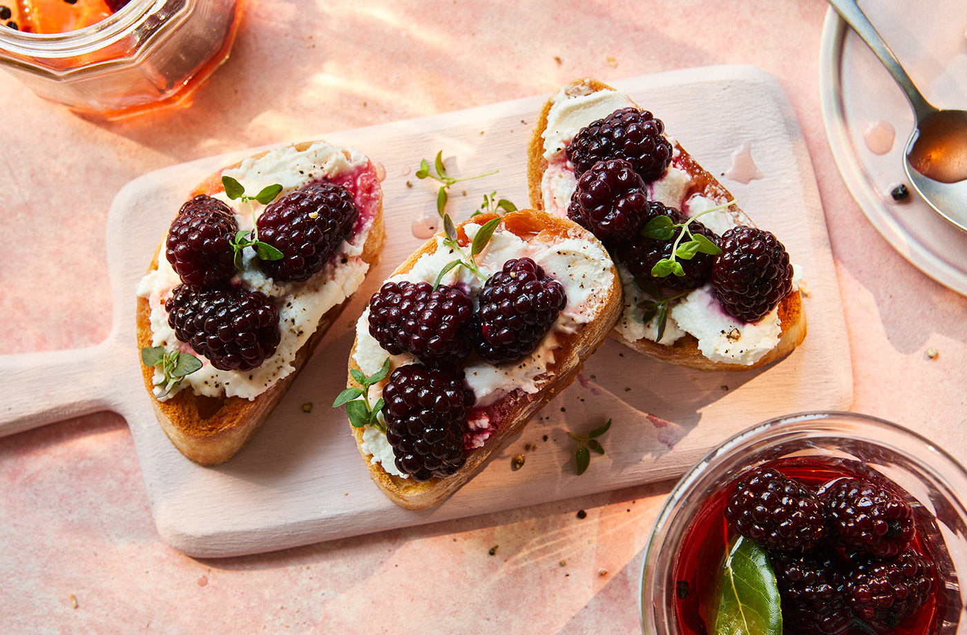 Pickled blackberries recipe