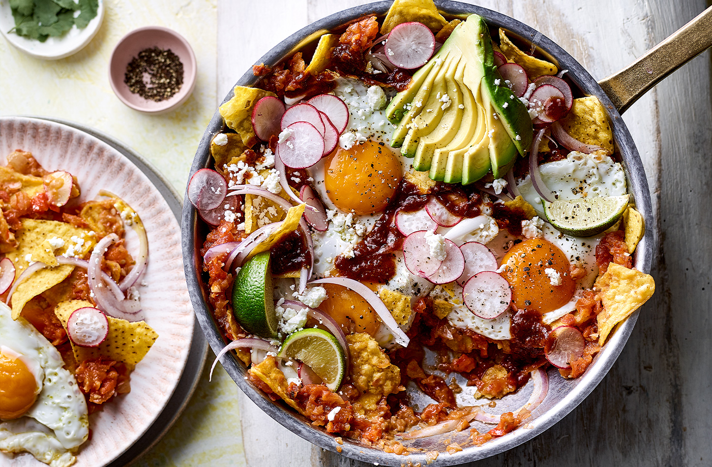 Salsa roja chilaquiles recipe