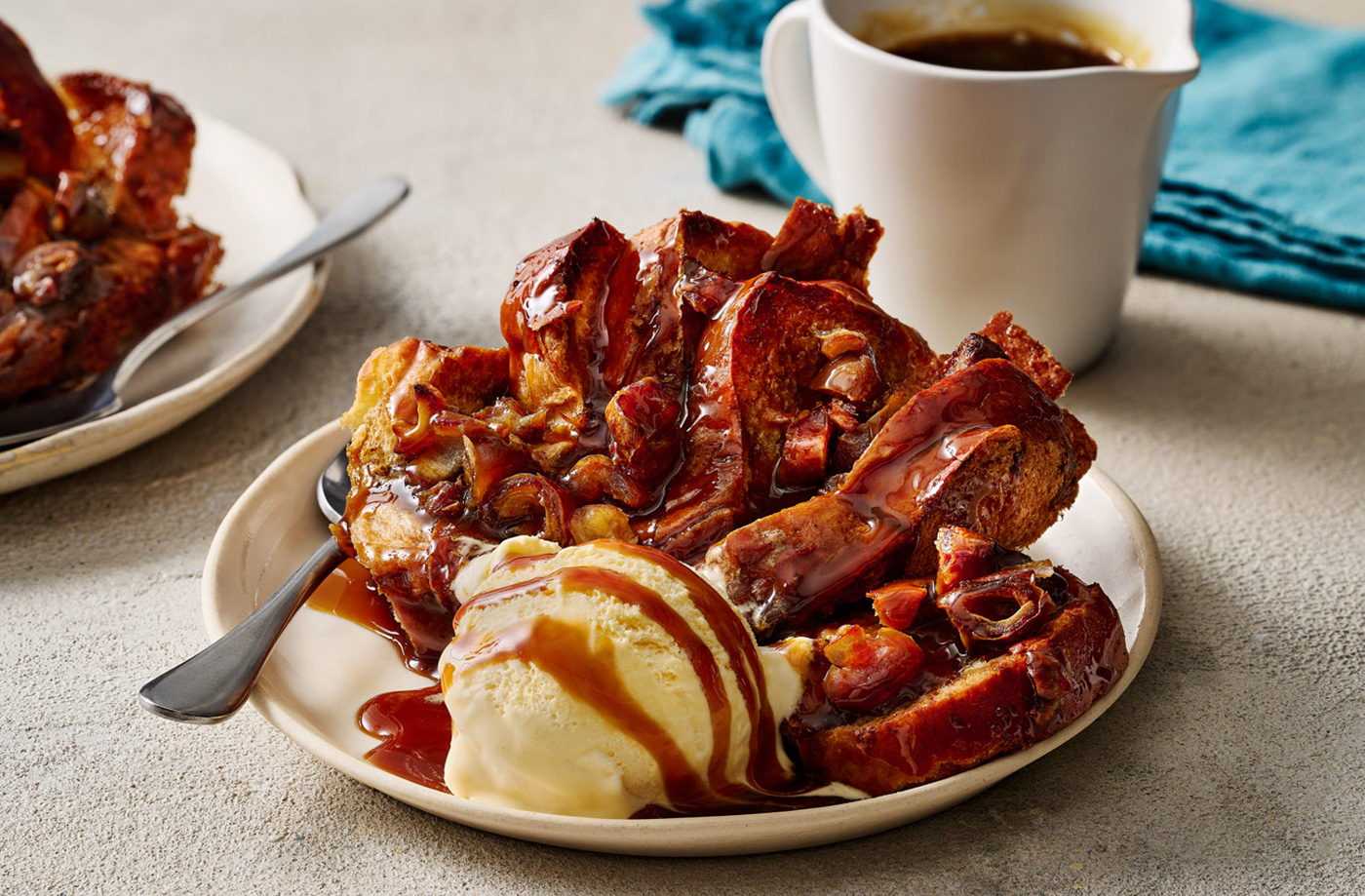 Sticky toffee bread and butter pudding recipe
