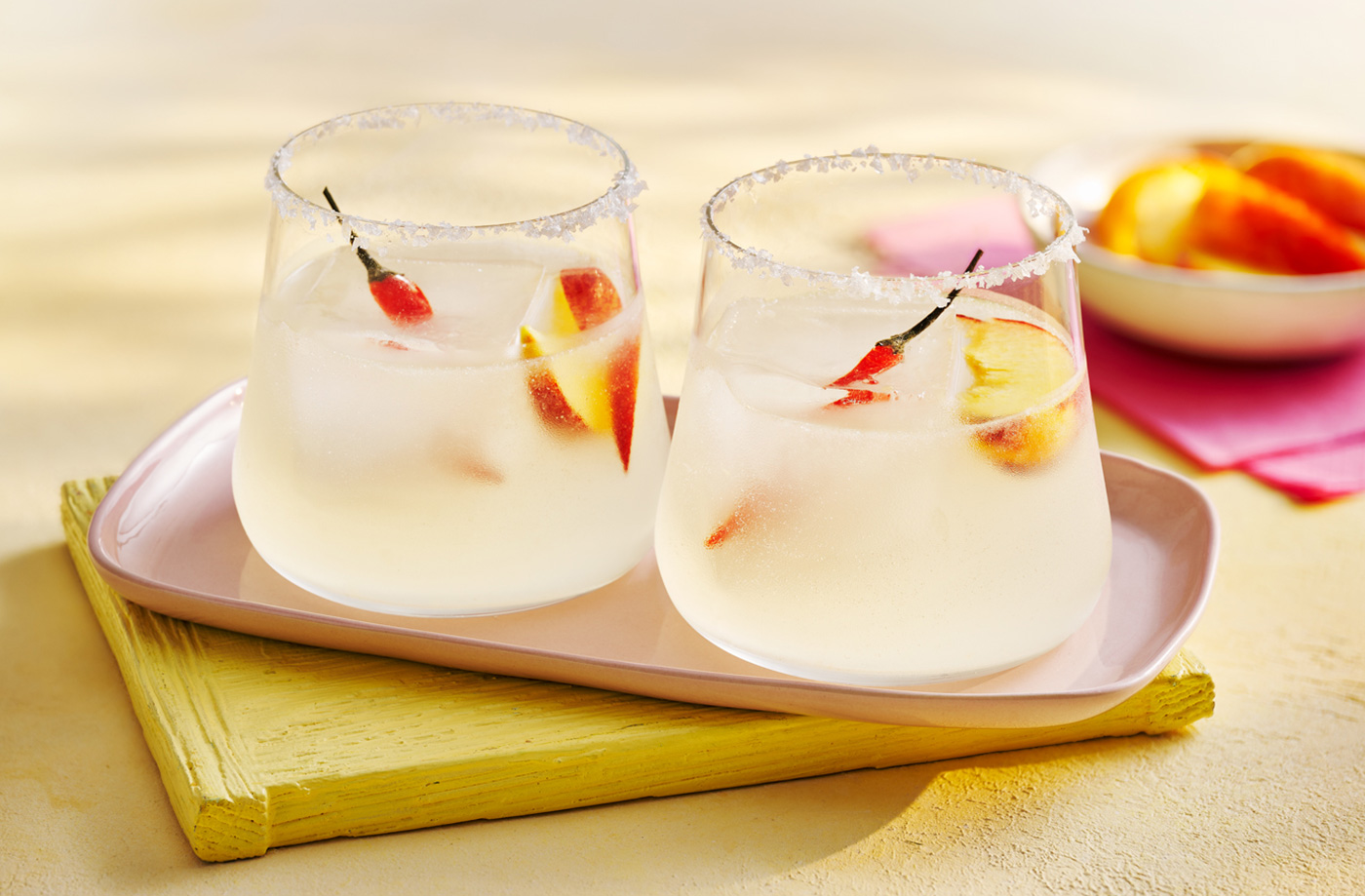 Spicy peach margarita recipe