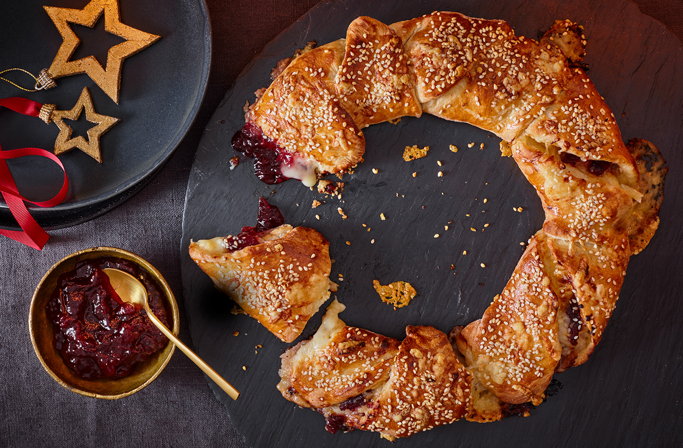 Turkey sandwich croissant wreath recipe