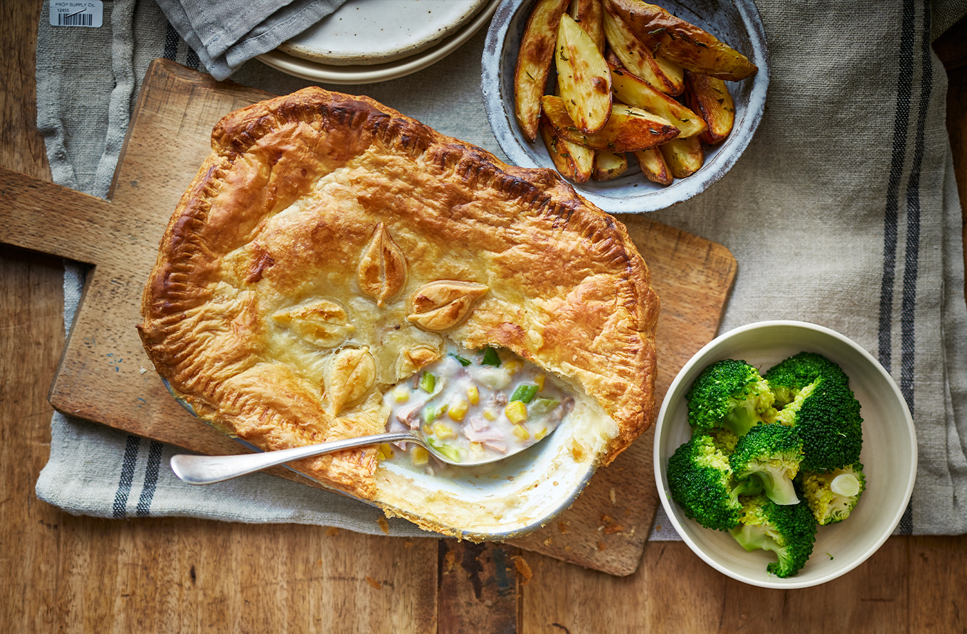 Tuna and sweetcorn pot pie recipe