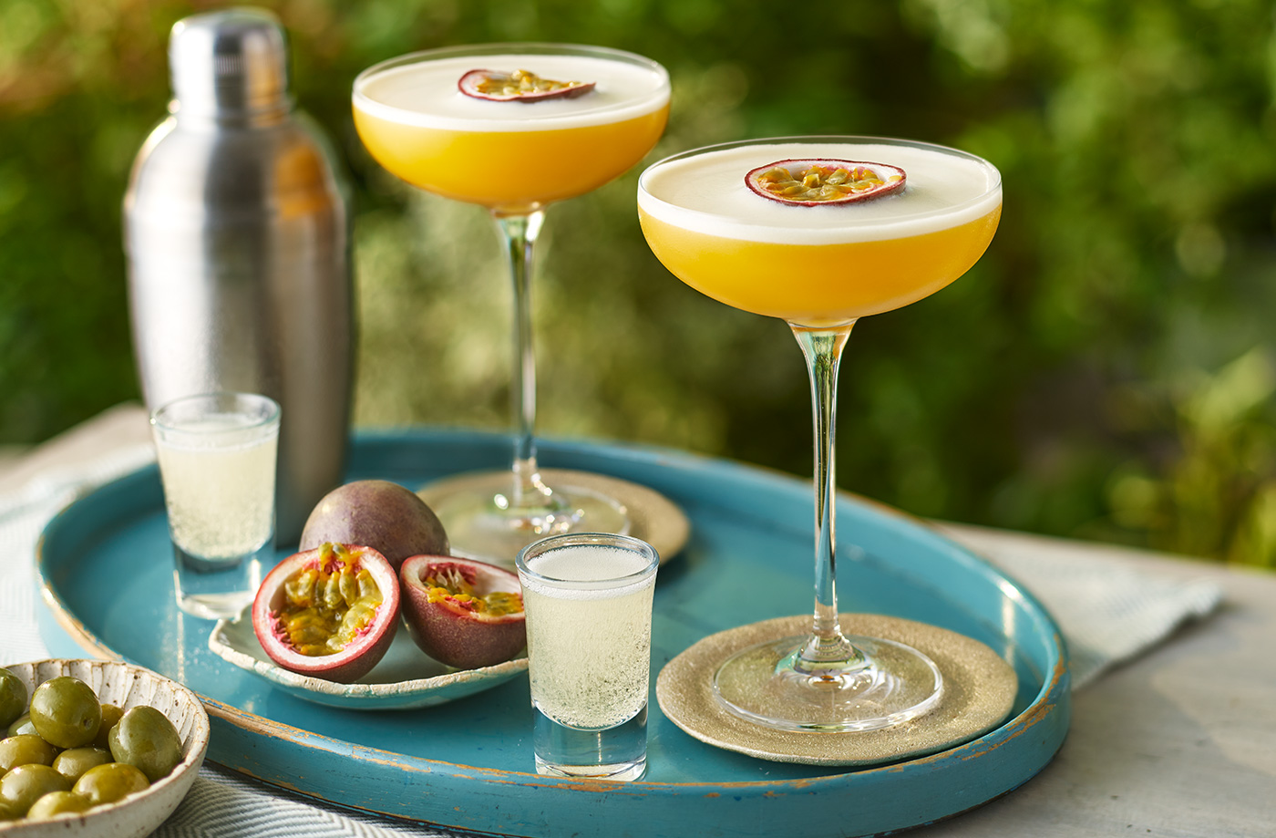 Passion fruit martini recipe