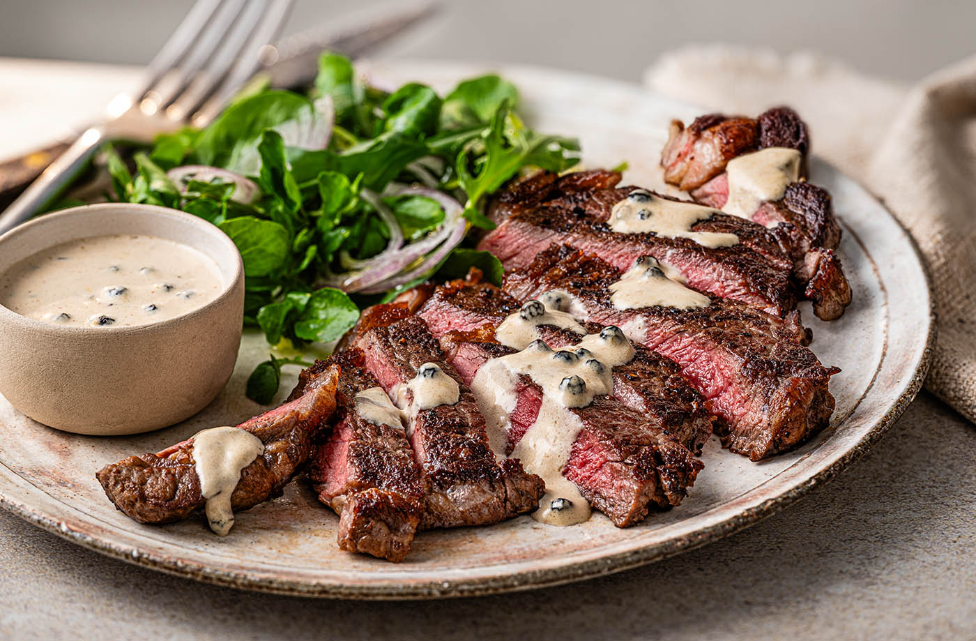 Steak with peppercorn sauce recipe