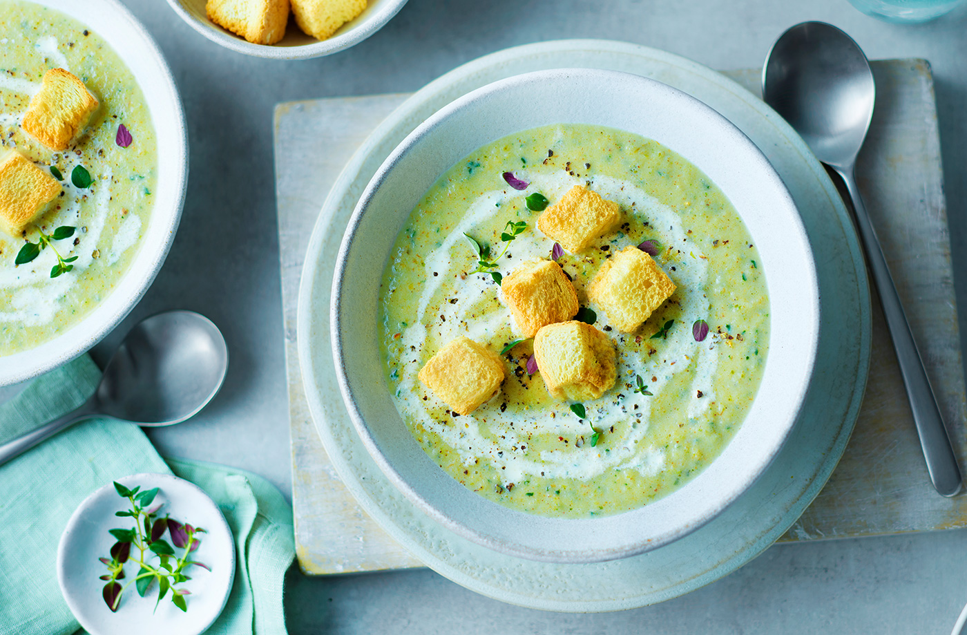 Air-fryer roasted cauliflower soup recipe