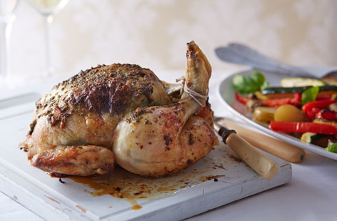 Roast chicken is always a crowd pleaser and this Italian inspired pesto chicken accompanied with a side of delicious chunky roast vegetables is a fantastic way to upgrade standard roast chicken