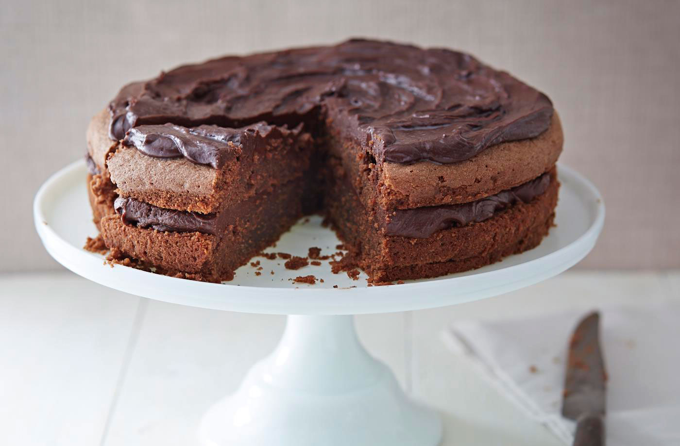 Baileys chocolate almond cake  recipe