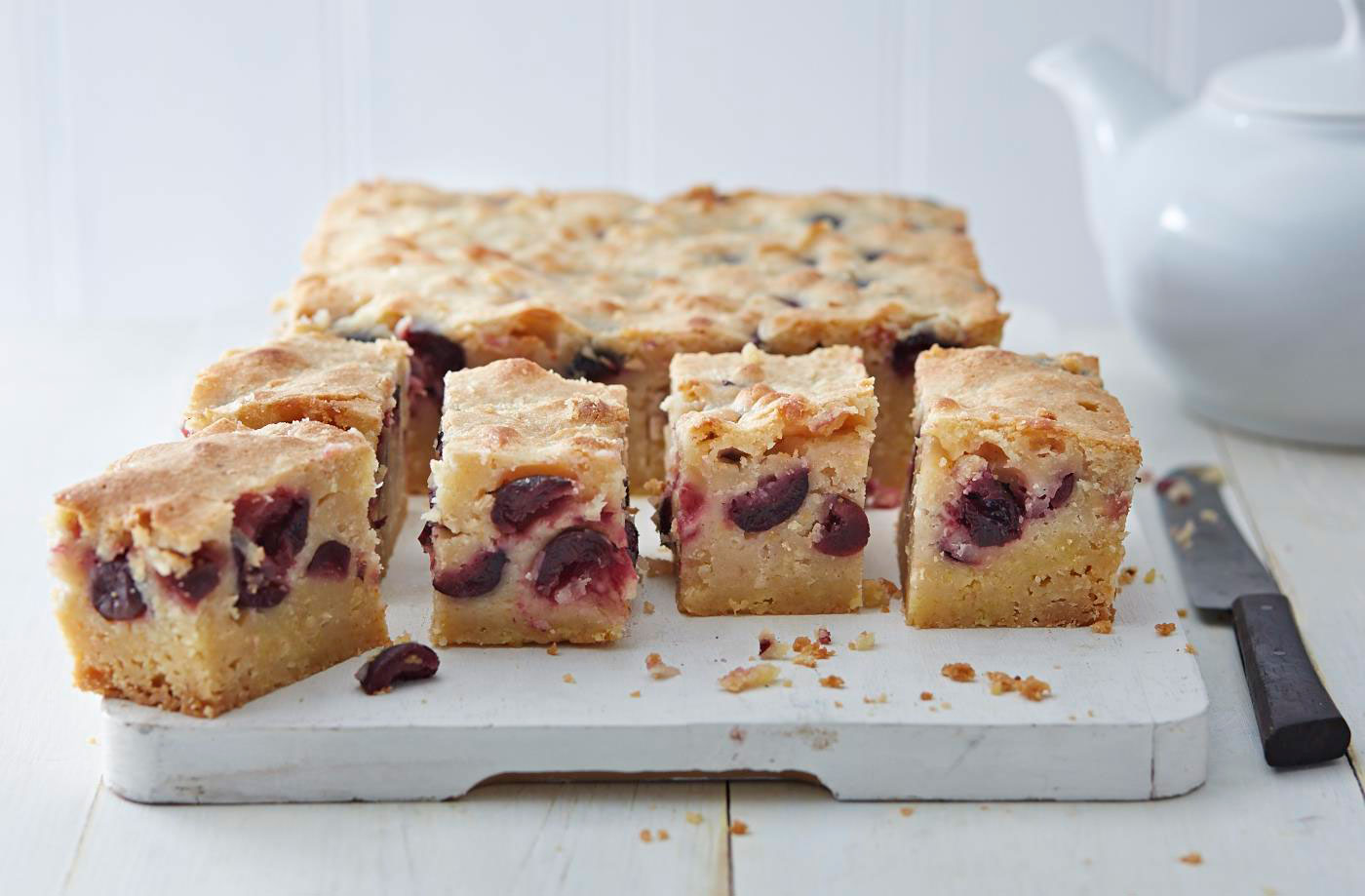 Cherry pie bars recipe