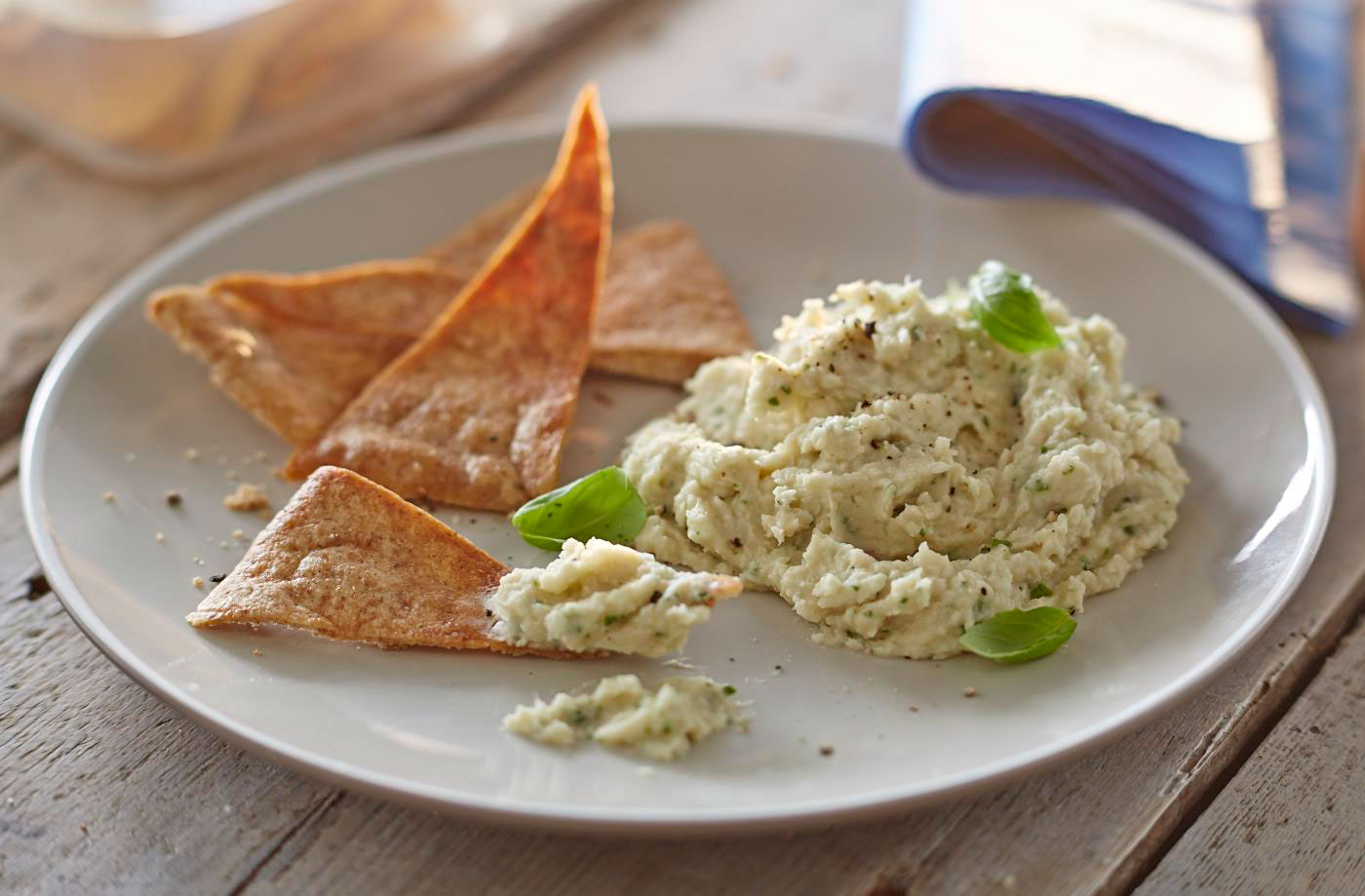 Herby white bean dip recipe