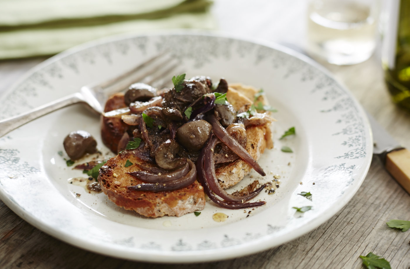 Kidneys with white wine and onions  recipe