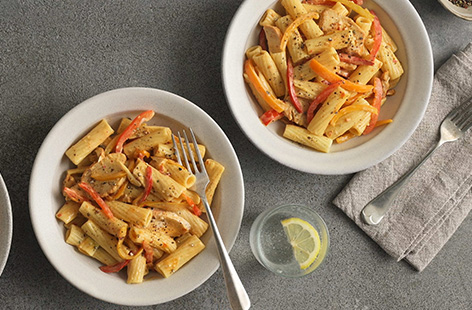 This Piri-Piri pasta is made with just 5 ingredients and is on the table in just 20 mins! 
