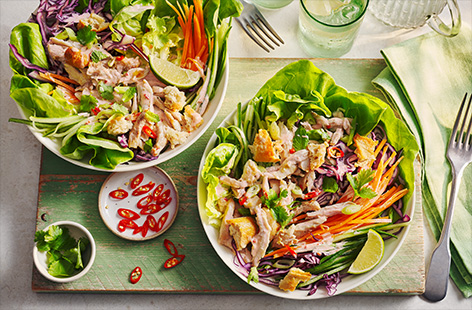 Transform your bánh mì into a refreshing salad for summer. With sticky garlic chicken and crunchy Vietnamese-style veggies, this fragrant dish will be on your meal rotation all summer long. 