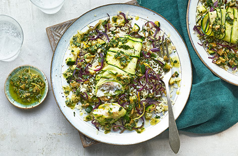 An ideal option for a midweek meal, these fragrant fish parcels are a perfect pairing with veg-packed pilaf