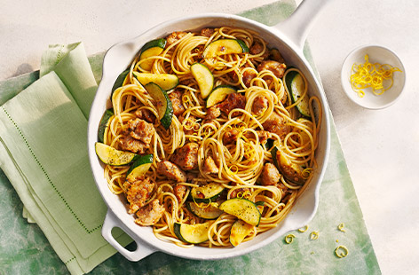 This summery sausage pasta is a great midweek meal option for those sunny evenings. With courgette and spaghetti in a garlic and lemon sauce, this one's a sure hit. 