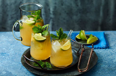 This is the sort of deliciously refreshing drink that just works all year round – as a summer cooler or a Christmassy mocktail. It's sweet, zingy and fruity all at once and ready in 5 – sip and picture yourself in Havana!