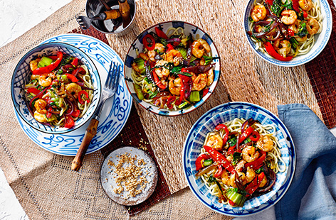 Need some dinner inspiration? Make this egg noodles with prawns recipe for a quick midweek meal. This easy stir-fry recipe cooks juicy prawns and plenty of veg in a tangy lime dressing for a speedy Chinese-inspired dinner.
