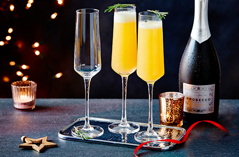 This makes a wonderful drink for a festive brunch, lunch, or as an aperitif. The rosemary adds a herby depth of flavour and it's really easy to rustle up.