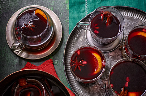 Here's a delicious new flavour twist for mulled wine combining sweet, but sharp pomegranate juice and creamy vanilla. Make ahead to let the festive aromas fill your home, as you can always re-heat just before serving. 