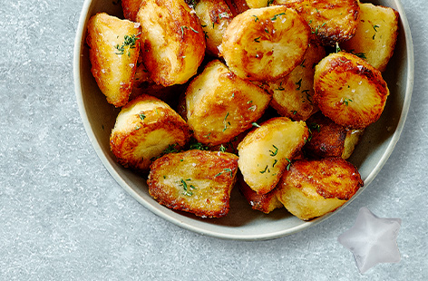 These freeze-ahead potatoes are the perfect addition to your festive feast. Simple but delicious, you can't go wrong with these roasties as your side dish. What's more, when you cook them from frozen they end up extra-crunchy, so it's a win-win for you and your guests!