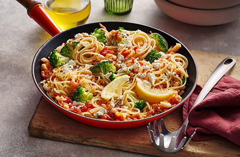 Turn the heat up in the kitchen with this spicy prawn pasta, made with smoky harissa seasoning that will make this a dinner time regular
