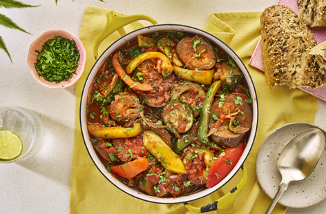 Indulge in the vibrant flavours of summer with this delightful slow-cooker ratatouille recipe. Combining fresh vegetables, aromatic herbs, and a rich tomato-based sauce, this dish is sure to please.
