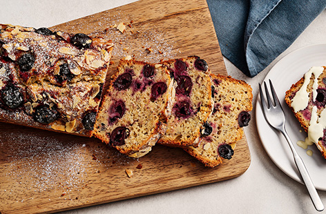 This fruity brekkie loaf isn’t too indulgent to be enjoyed first thing with your morning coffee (but it can be enjoyed at any time of day)!​ It's​ ideal for prepping at the weekend for the week ahead​ too.