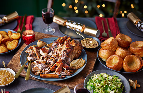 Comforting and warming, our spiced and mulled pulled pork is slow-cooked to melt in your mouth, while fluffy Yorkshire puddings, shredded sprouts and crispy roasties make for scrumptious sides. 