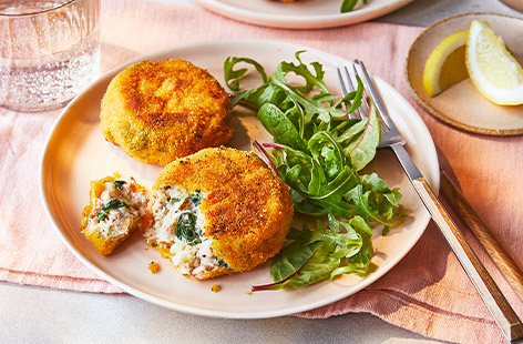 These fishcakes are not only delicious but with a few simple ingredients and some leftovers from your fridge, you can create flavourful and satisfying fishcakes that are perfect for any day of the week.