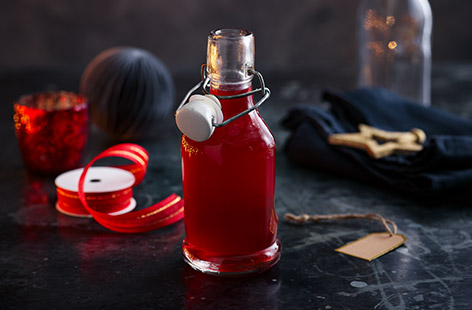 This wonderfully tart and aromatic cranberry syrup makes the perfect festive gift 