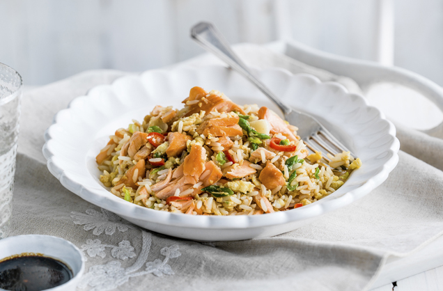 Salmon egg-fried rice