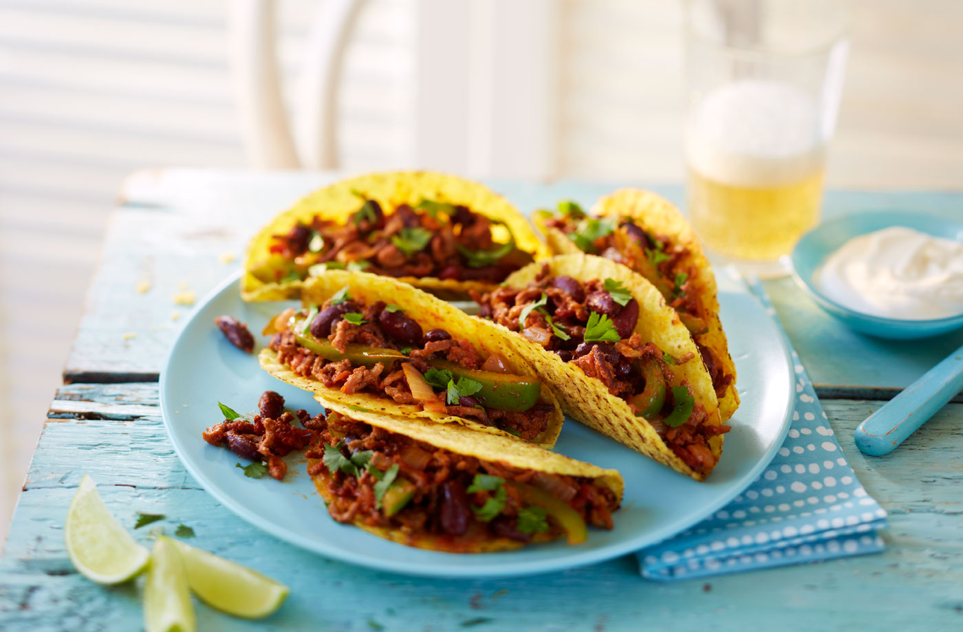 Tacos filled with chilli recipe