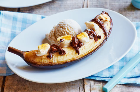 Banana and chocolate is a marriage made in heaven and this delicious no-frills dessert throws in extra marshmallows to create an indulgent, gooey filling which can be melted on the BBQ in minutes