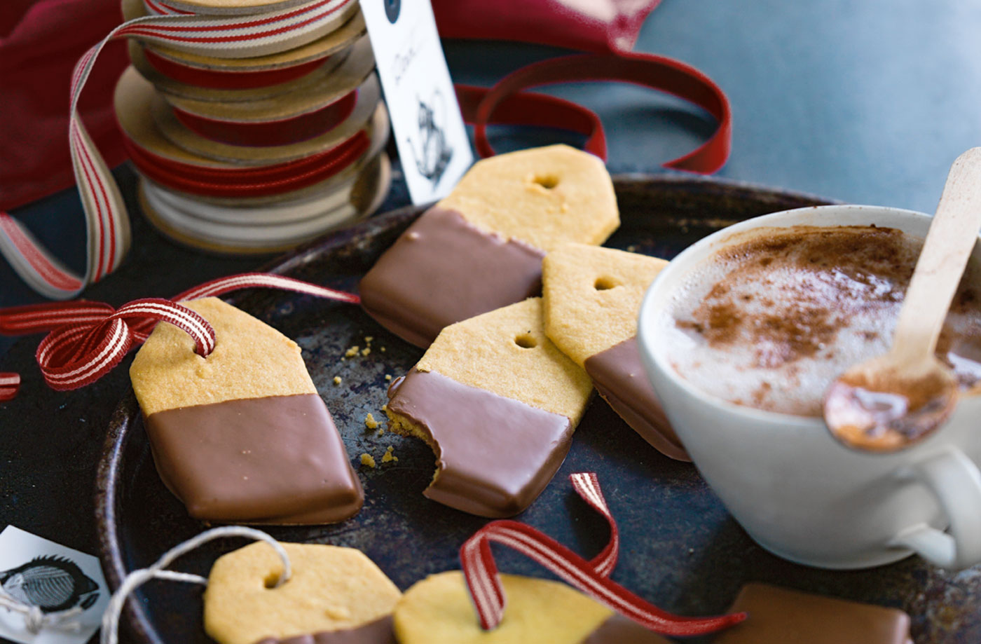 Christmas biscuit labels recipe