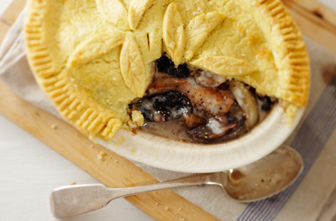 You can't beat a hearty pie and this gluten-free chicken and mushroom one is a surefire crowdpleaser that works for people with intolerances. Easy to make for an occasion, or just for a weekend family dinner, serve with some steamed greens.