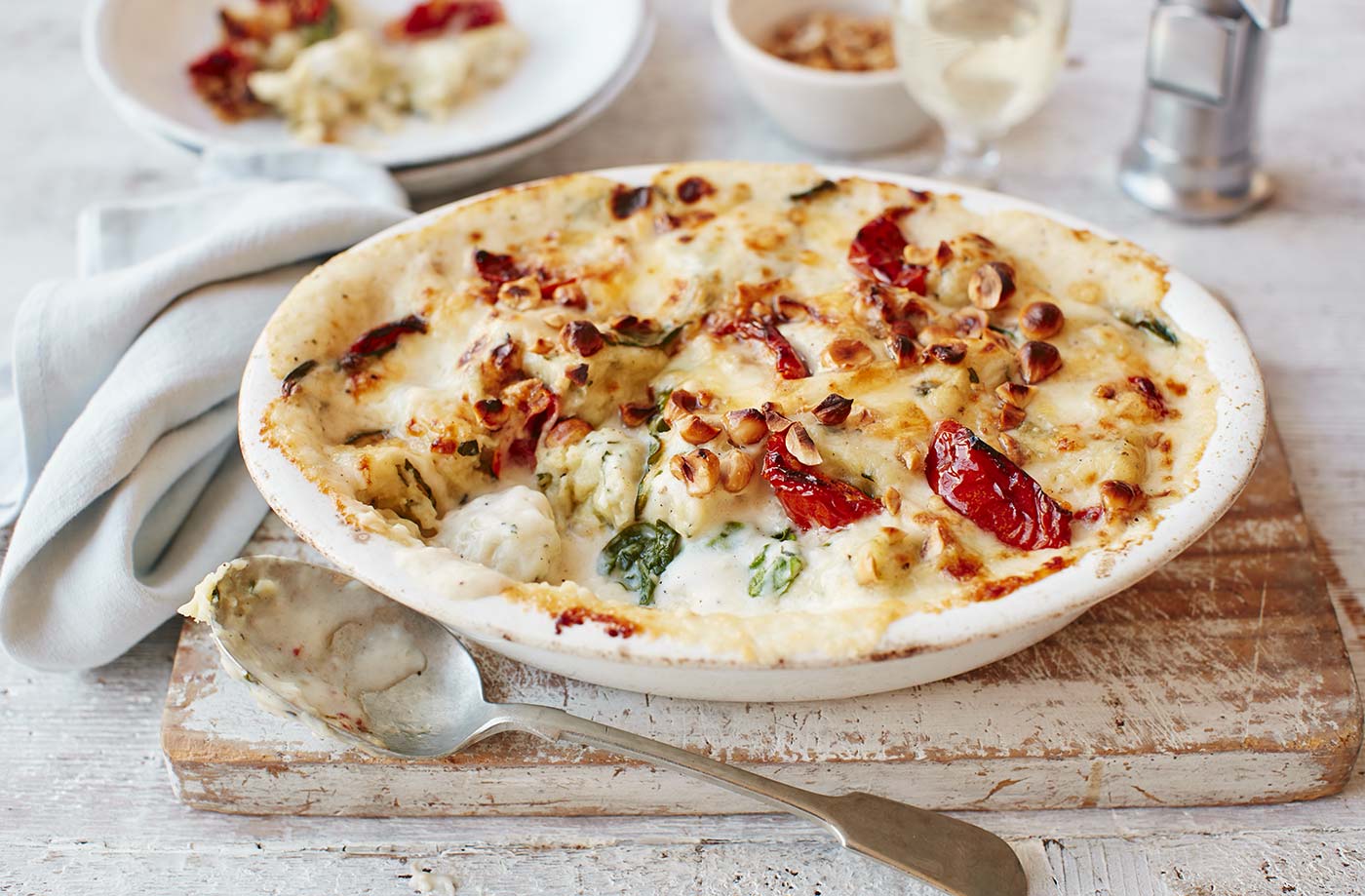 Blue cheese, sundried tomato and gnocchi bake recipe